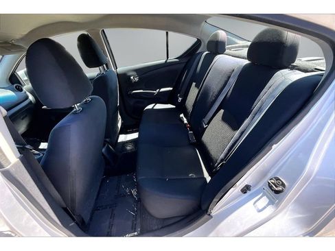 Used 2012 Nissan Versa FWD image 19