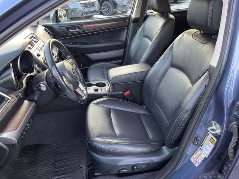 Used 2016 Subaru Outback 3.6R Limited image 11