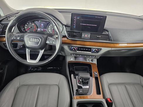 Used 2024 Audi Q5 Premium w/ Convenience Package AWD/4WD image 34