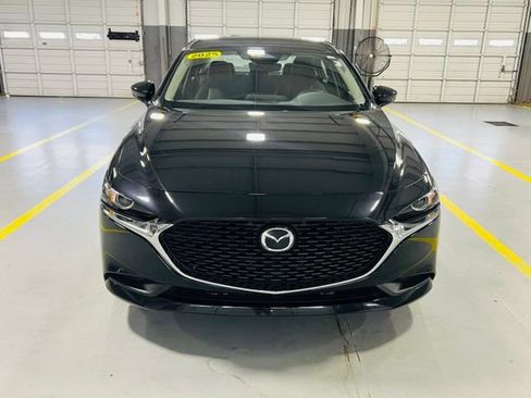 Used 2025 MAZDA MAZDA3 s FWD image 12