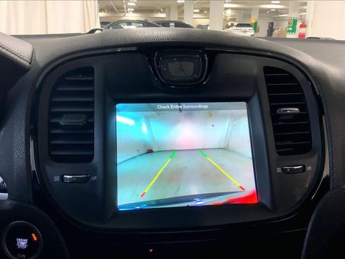 Used 2019 Chrysler 300 S w/ 300S Premium Group image 26