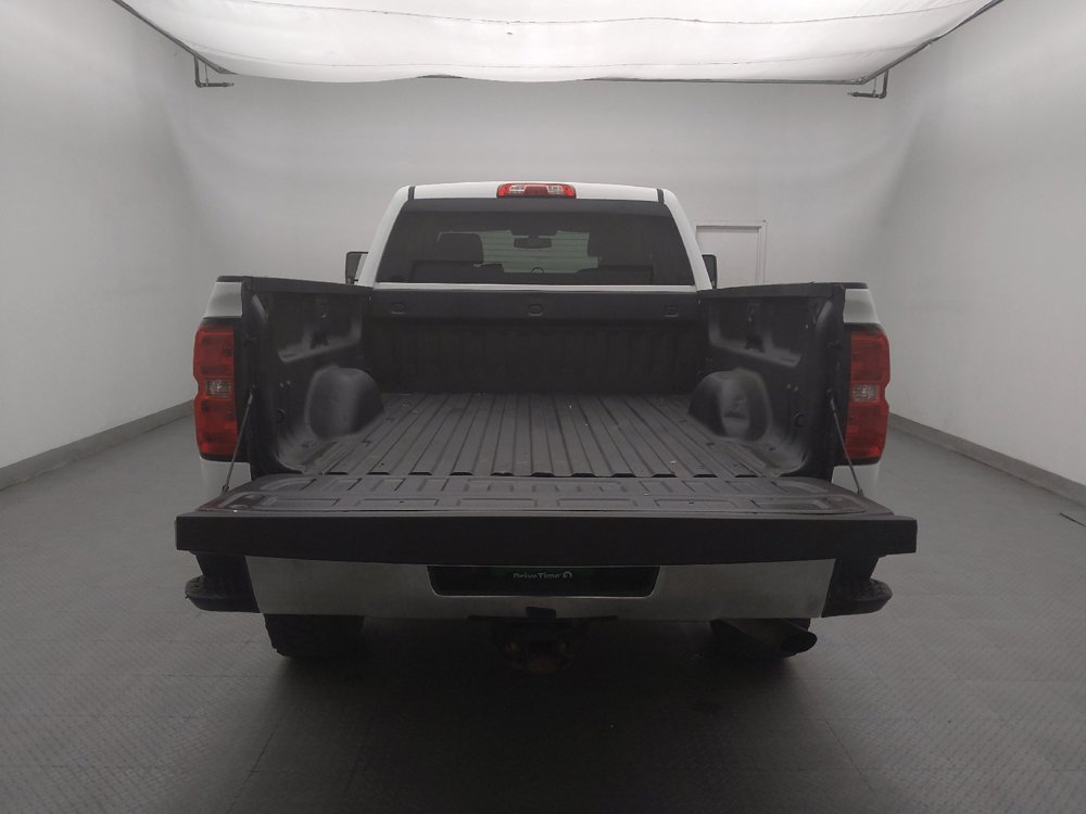 Used 2019 Chevrolet Silverado 2500 W/T AWD/4WD image 29