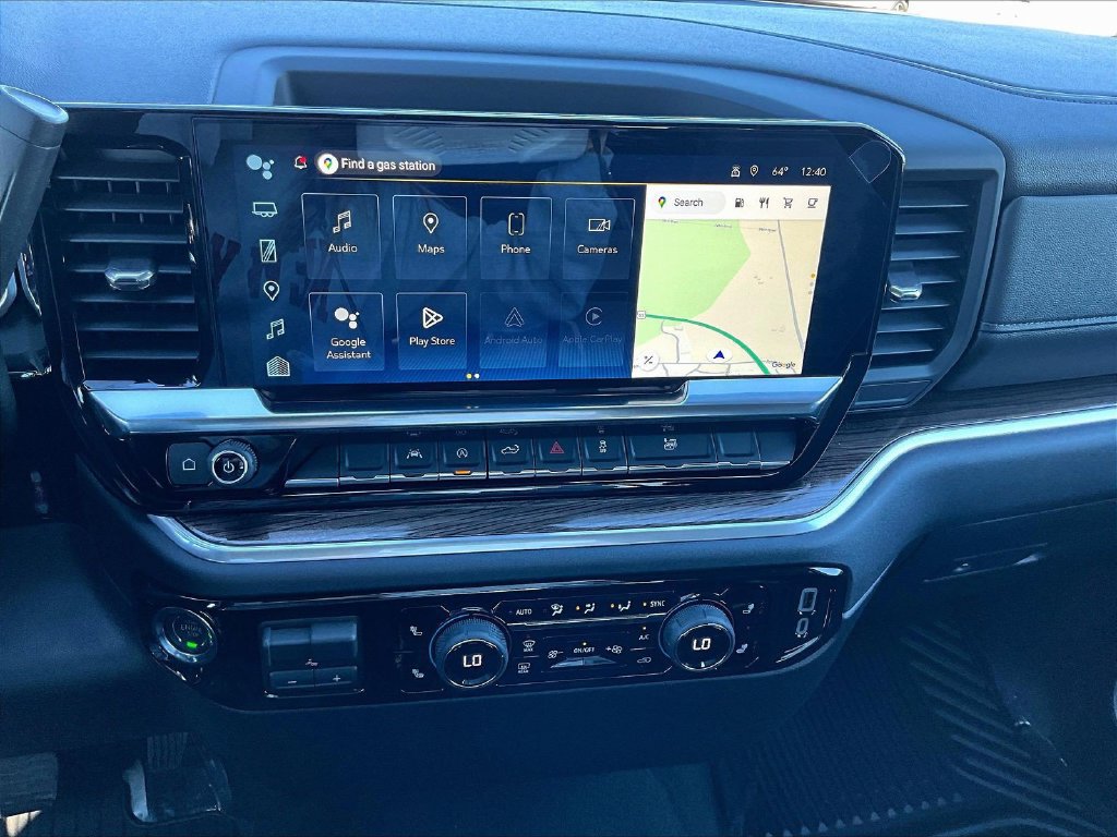 New 2026 Chevrolet Silverado 1500 RST w/ LPO, Dark Essentials Package AWD/4WD image 18
