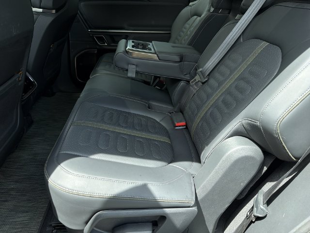 Used 2024 Rivian R1S Adventure Quad AWD/4WD image 20