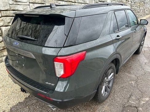 Used 2023 Ford Explorer XLT w/ Equipment Group 202A AWD/4WD image 5