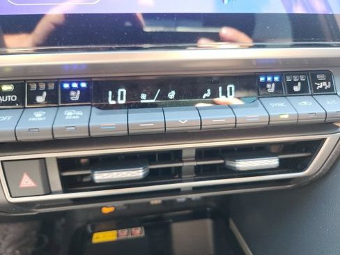 Used 2026 Toyota Camry XSE w/ Premium Plus Package AWD/4WD image 12