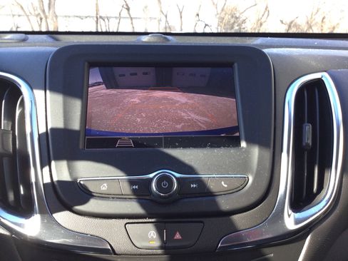 Used 2024 Chevrolet Equinox LT image 13