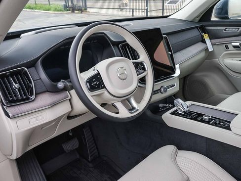 New 2026 Volvo XC90 T8 Ultra image 29