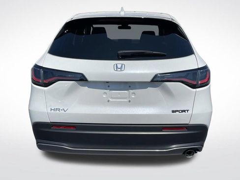 Used 2025 Honda HR-V Sport image 4