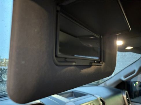 Used 2015 Ford F150 XLT w/ Equipment Group 302A Luxury image 17