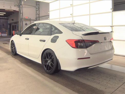 Used 2024 Honda Civic Sport image 6