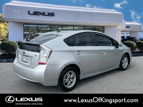 Used 2010 Toyota Prius Three image 5
