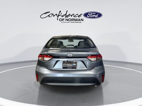Used 2025 Toyota Corolla LE FWD image 7