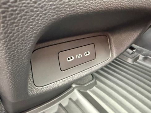 Certified 2025 Acura RDX SH-AWD w/ Technology Package image 34
