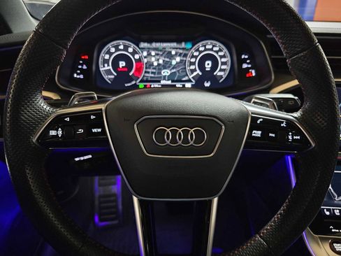 Used 2021 Audi RS 6 image 24