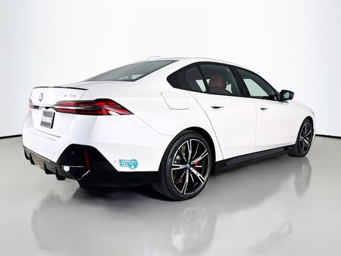 Certified 2025 BMW i5 M60 image 7