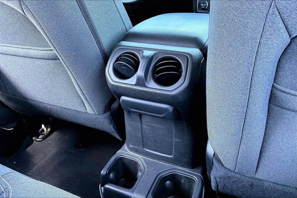 Certified 2025 Jeep Wrangler Sport AWD/4WD image 20