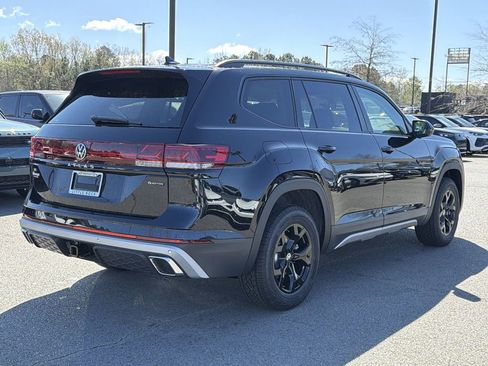 New 2026 Volkswagen Atlas Peak Edition AWD/4WD image 5