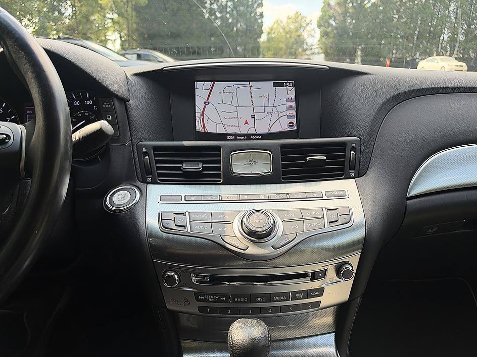Certified 2018 INFINITI Q70 L 3.7 AWD/4WD image 21