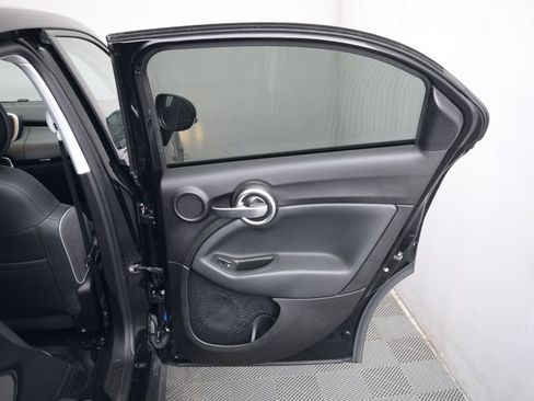 Used 2017 FIAT 500X Trekking w/ Cold Weather Package FWD image 13