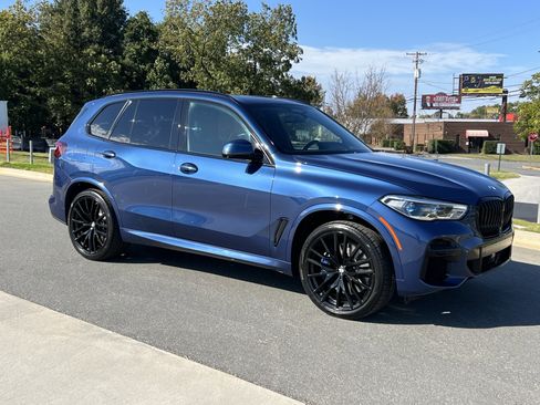 Used 2023 BMW X5 M50i w/ Executive Package image 1