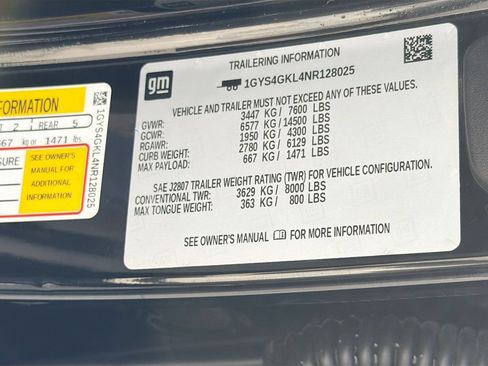 Used 2022 Cadillac Escalade Sport Platinum w/ Heavy-Duty Trailer Package AWD/4WD image 46
