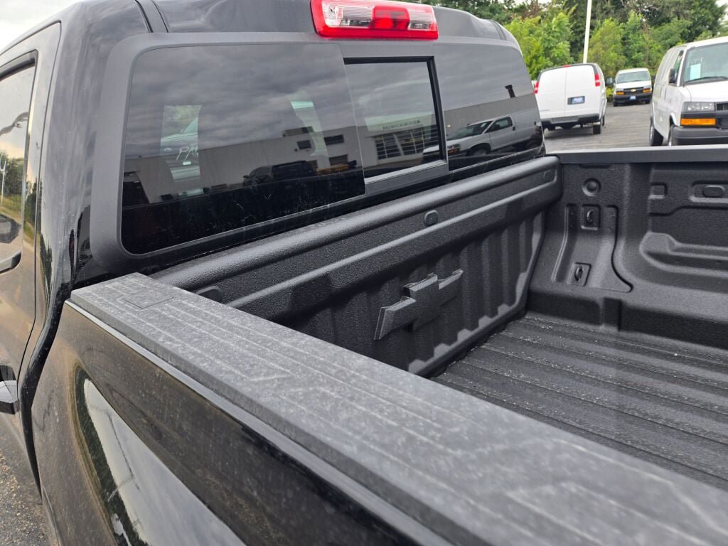 New 2026 Chevrolet Colorado LT w/ LT Convenience Package AWD/4WD image 13