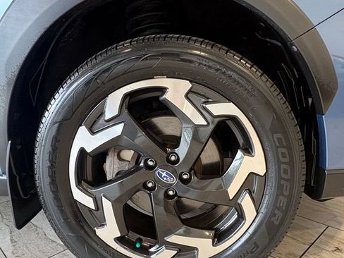 Used 2023 Subaru Crosstrek 2.5i Limited w/ Moonroof Package AWD/4WD image 8