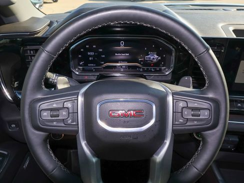 Used 2024 GMC Sierra 1500 SLT w/ SLT Premium Package AWD/4WD image 17