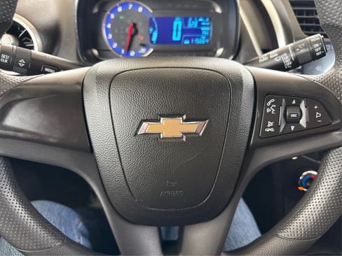 Used 2016 Chevrolet Trax LS FWD image 18