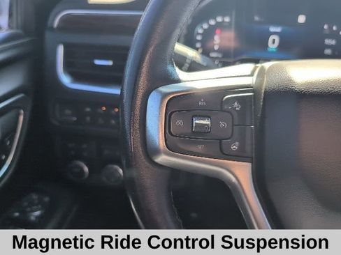 Used 2022 Chevrolet Tahoe Premier AWD/4WD image 9