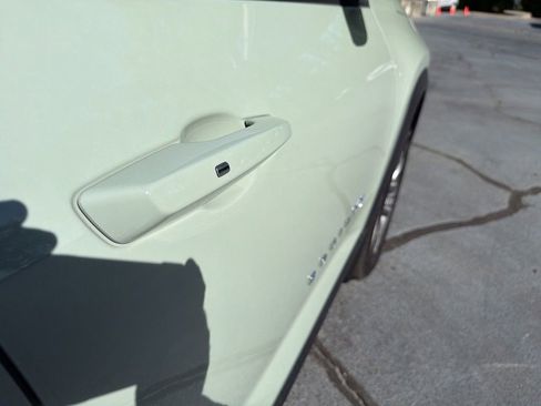 Used 2026 Chevrolet Equinox LT w/ LPO, Floor Liner Package FWD image 91