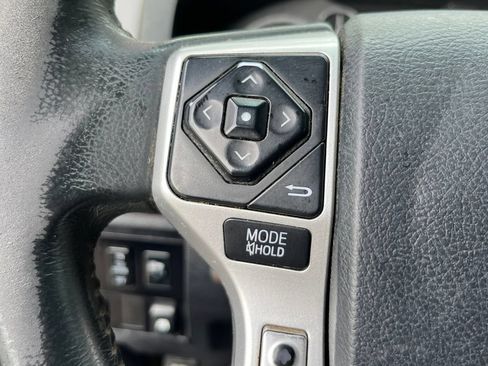 Used 2017 Toyota Tundra Limited AWD/4WD image 20
