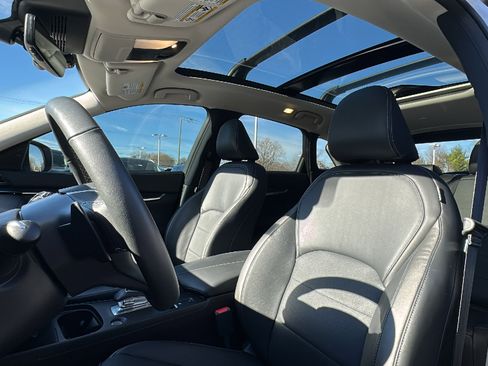 New 2025 INFINITI QX50 Luxe image 9