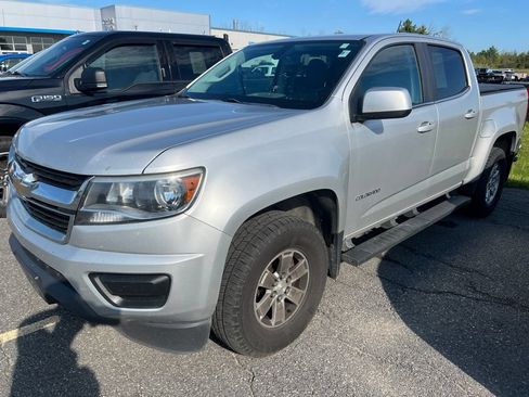 Used 2020 Chevrolet Colorado W/T w/ WT Convenience Package AWD/4WD image 1