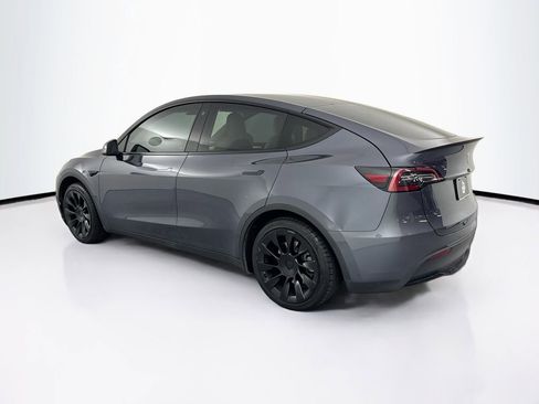 Used 2023 Tesla Model Y Long Range AWD/4WD image 7