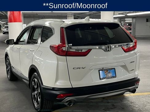 Used 2018 Honda CR-V Touring image 5