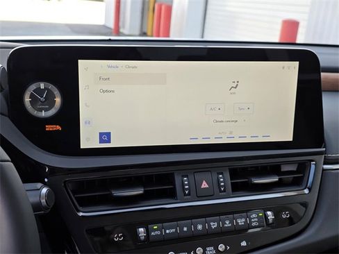 New 2025 Lexus ES 350 w/ Premium Package image 16