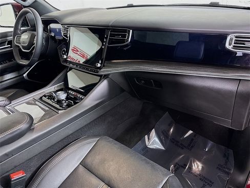 Used 2022 Jeep Wagoneer Series III w/ Premium Group I image 36