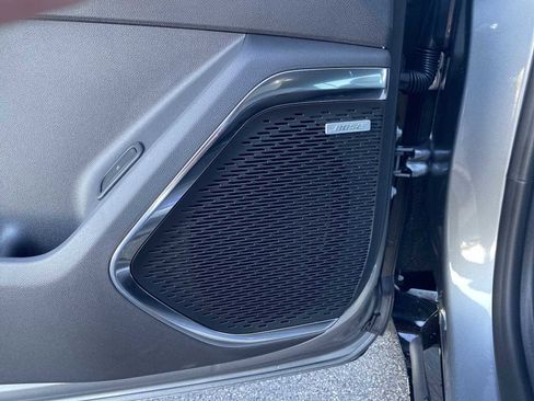 New 2026 Chevrolet Traverse RS image 24