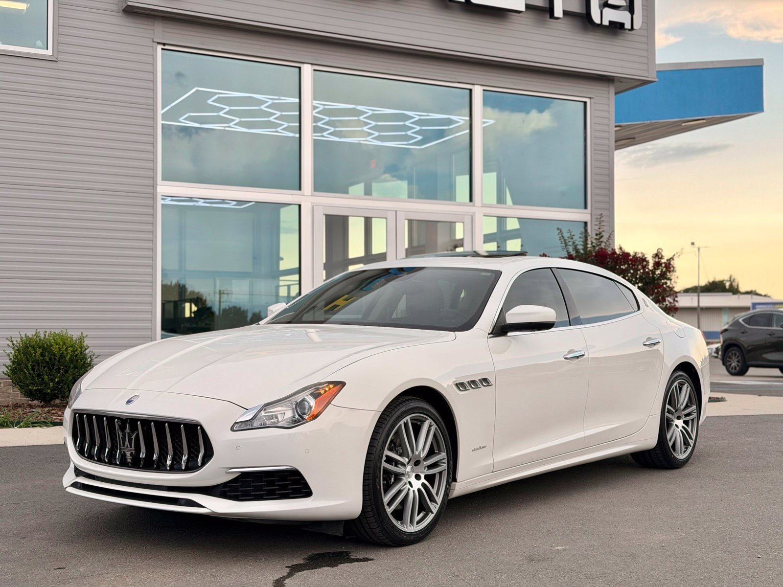 Used 2017 Maserati Quattroporte S GranLusso RWD image 20