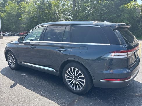 Used 2022 Lincoln Aviator Reserve w/ Equipment Group 201A AWD/4WD image 4
