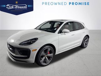 Used 2023 Porsche Macan S video 1