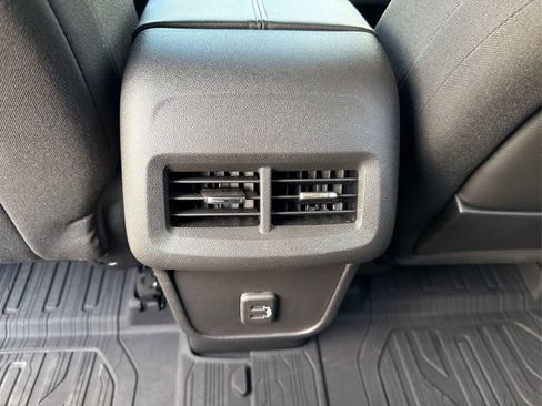 Used 2021 GMC Terrain SLE w/ Driver Convenience Package image 31