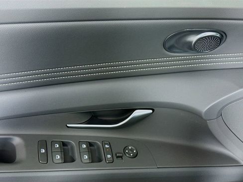 New 2026 Hyundai Elantra Sport image 18