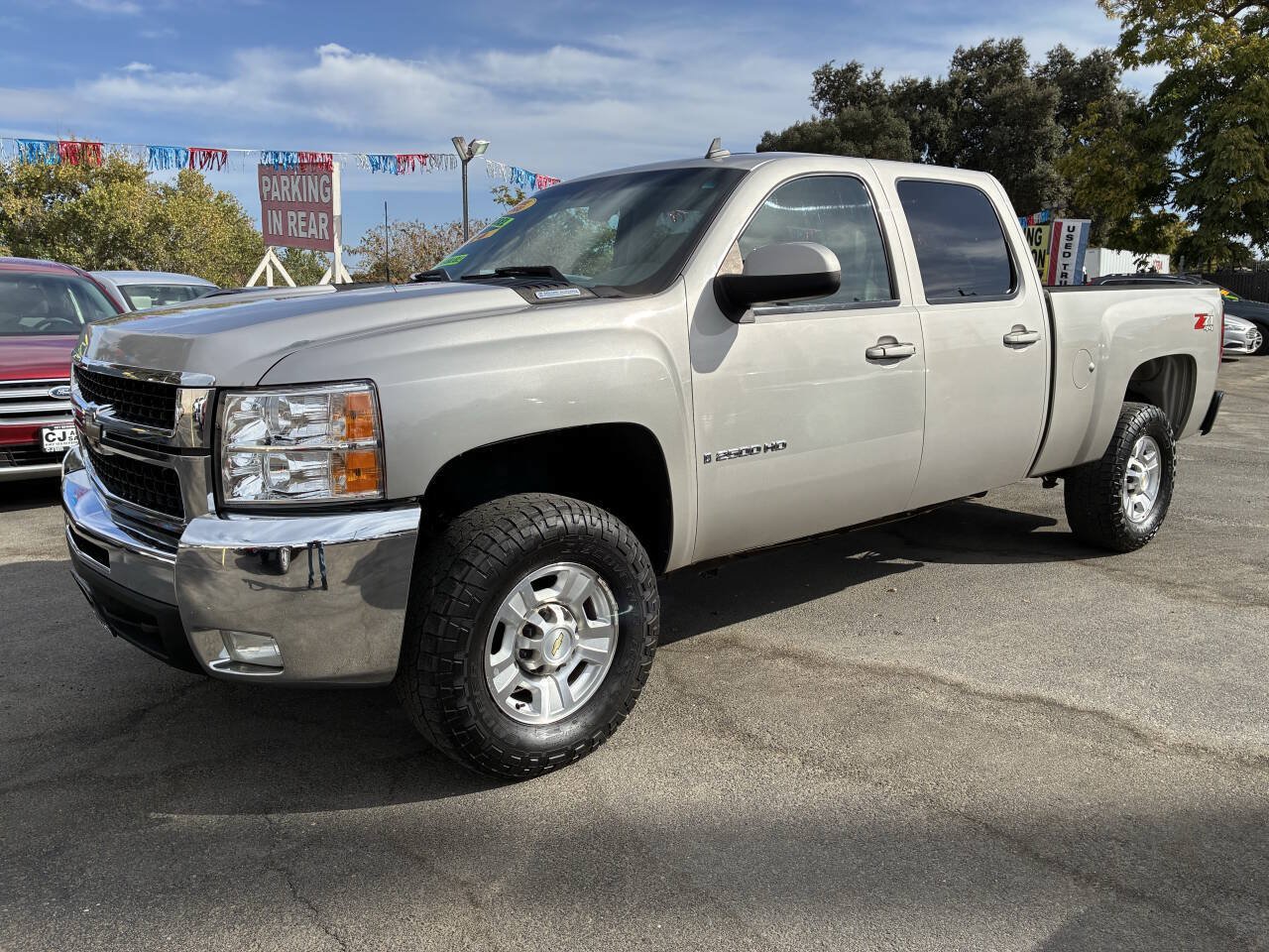Used 2007 Chevrolet Silverado 2500 LTZ w/ Safety Package AWD/4WD image 1