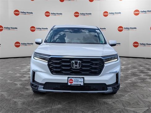 New 2025 Honda Pilot EX-L image 2