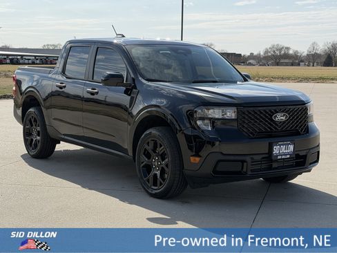Used 2025 Ford Maverick XLT w/ XLT Luxury Package image 2