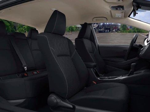 New 2026 Toyota Corolla LE FWD image 32