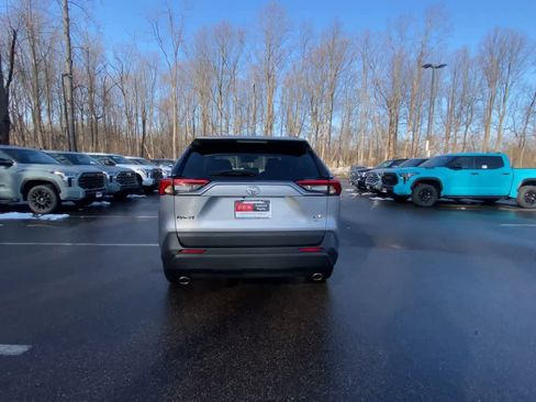 Used 2024 Toyota RAV4 XLE w/ Weather Package image 15